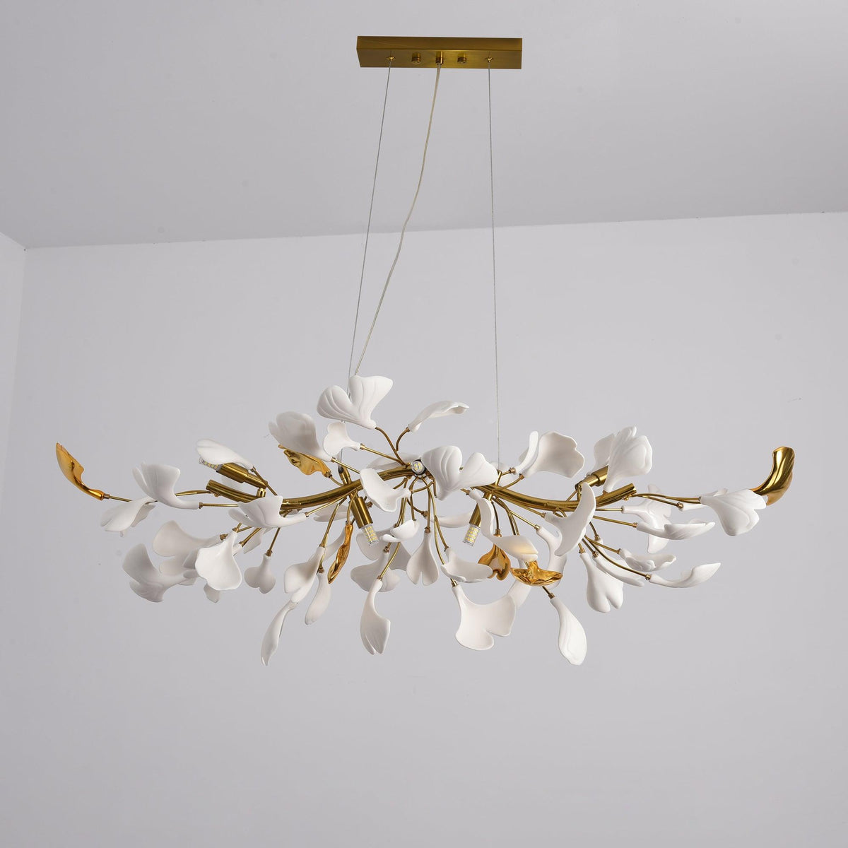Ivareva Lustre linéaire en céramique Gingko
