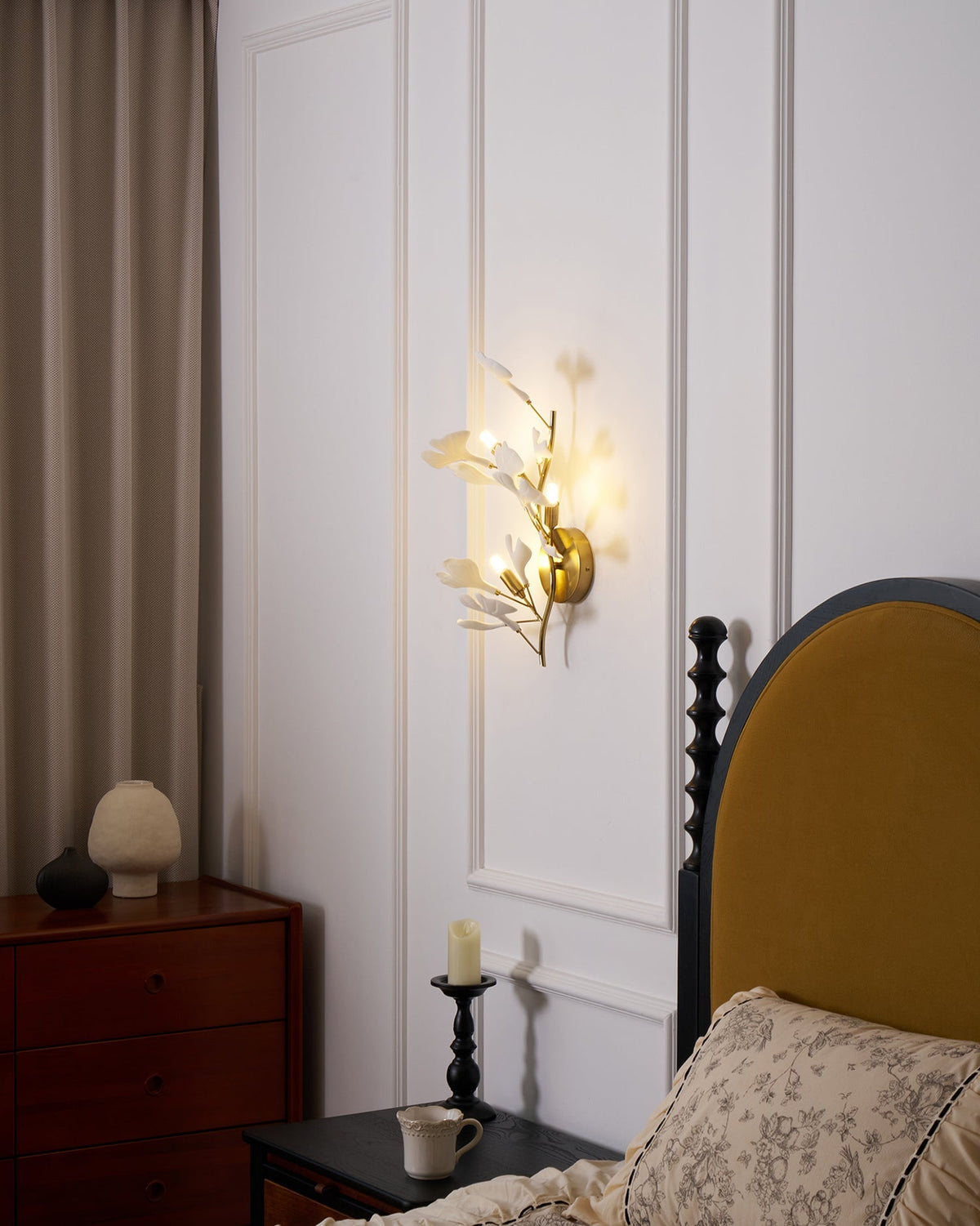 Wall Lamp Gingko Ceramic Petal Shades Gold Art Nouveau-Neutral Decor
