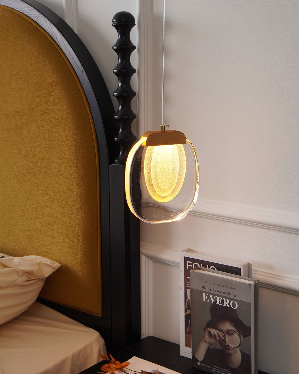 Avesia Minimalist Glass Pendant Light Staircase-Neutral Decor