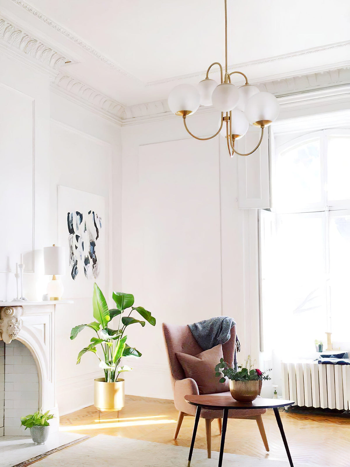 Tavelle Lustre en Laiton avec Globe et Bras Courbés