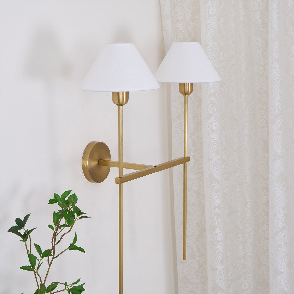 Genevieve Applique Murale en Tissu