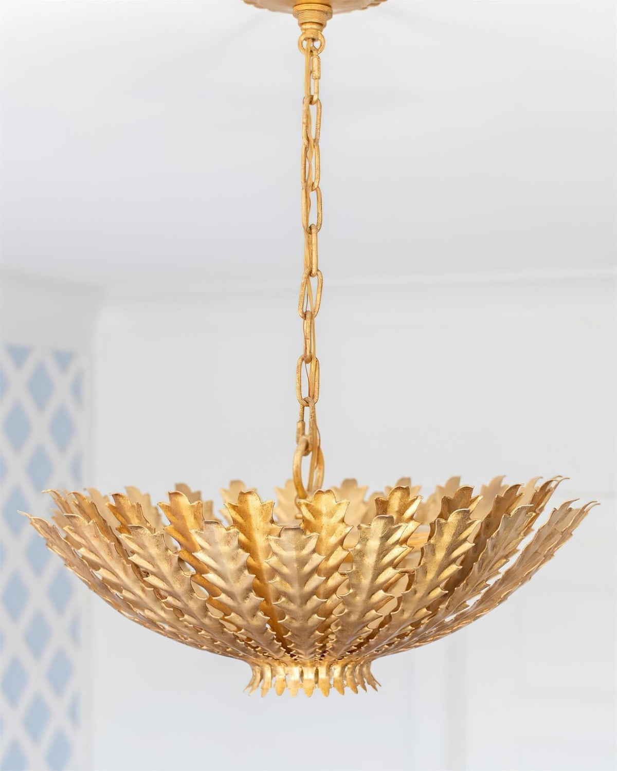 Geyon Golden Leaf Chandelier-Neutral Decor