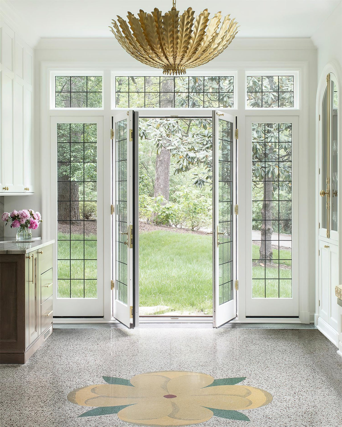 Geyon Golden Leaf Chandelier-Neutral Decor