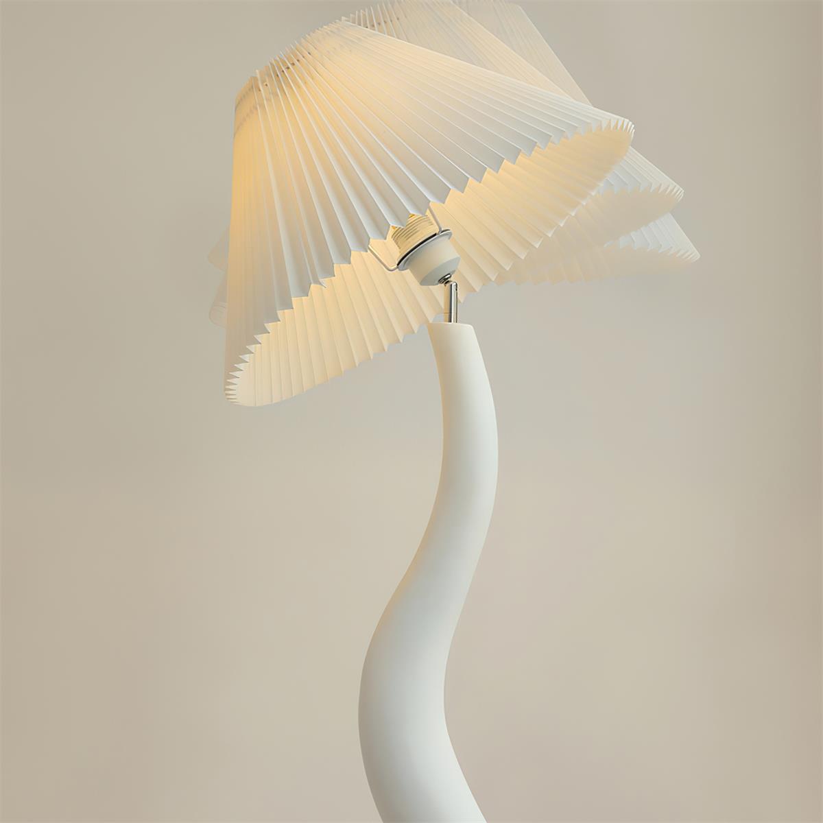 Serpent Lampadaire