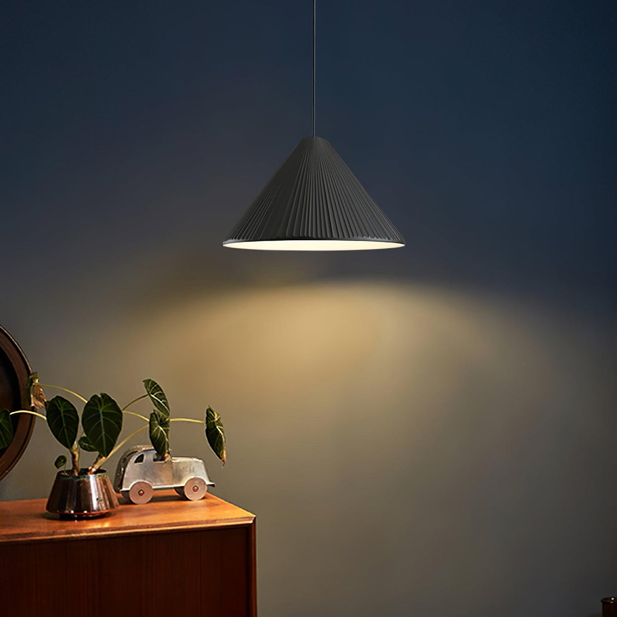 Cone Lampe Suspendue Minimaliste en Résine Chapeau
