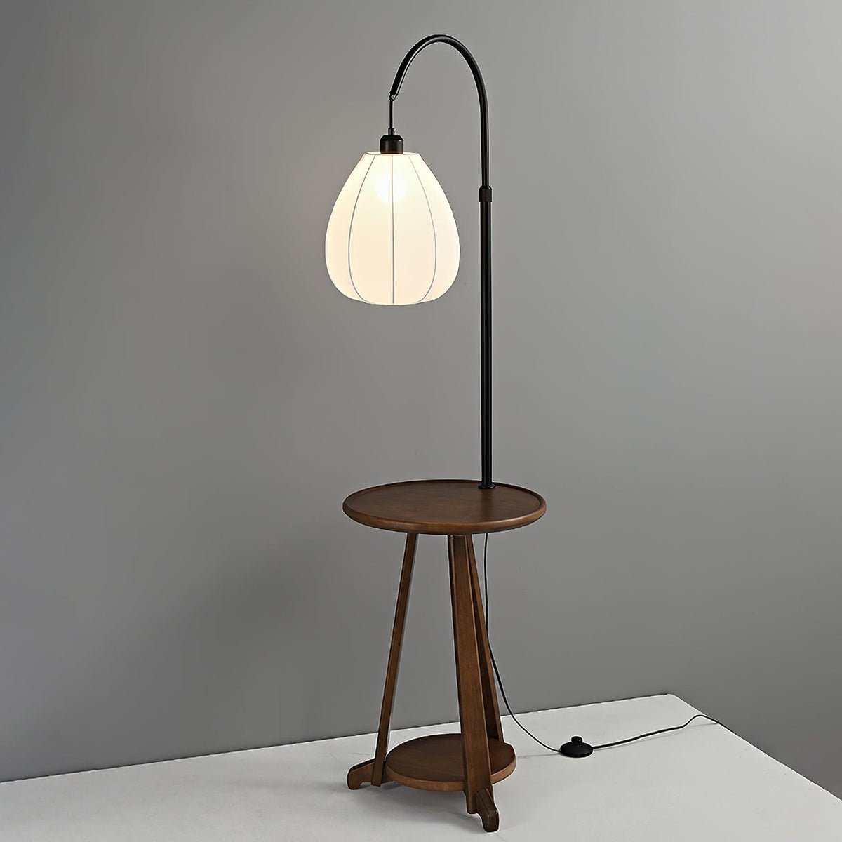 Oreloriella Lampadaire