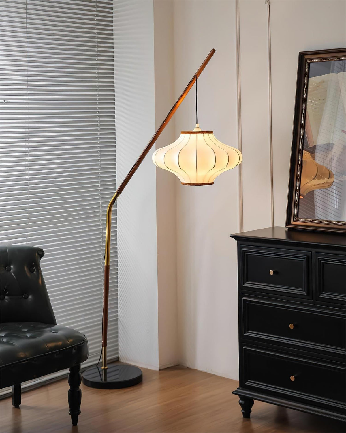 Oreluia Lampadaire