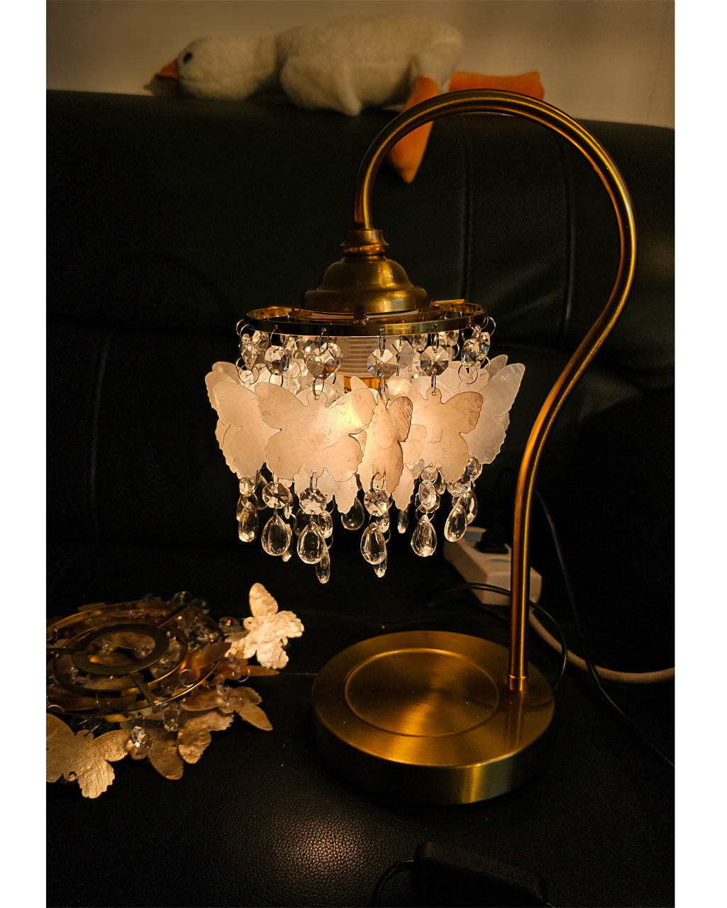 View of the lamp's base and push button switch.