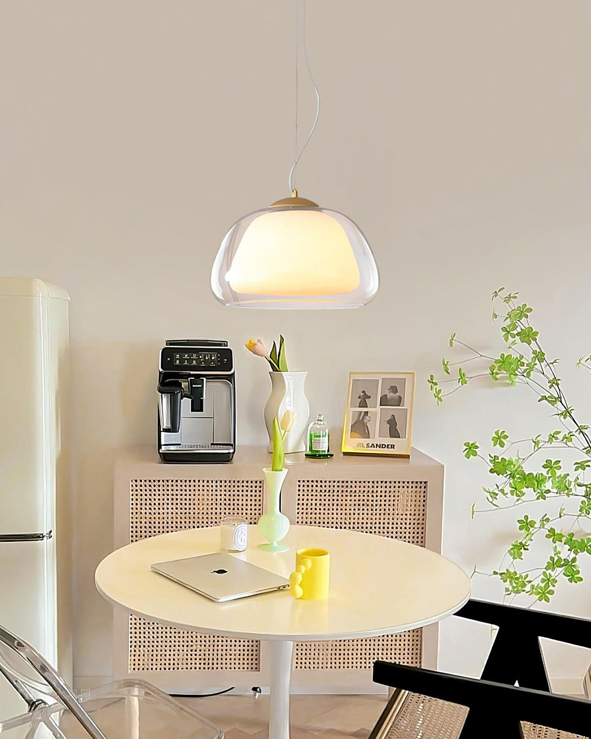 Elvo Glass Pendant Light-Neutral Decor