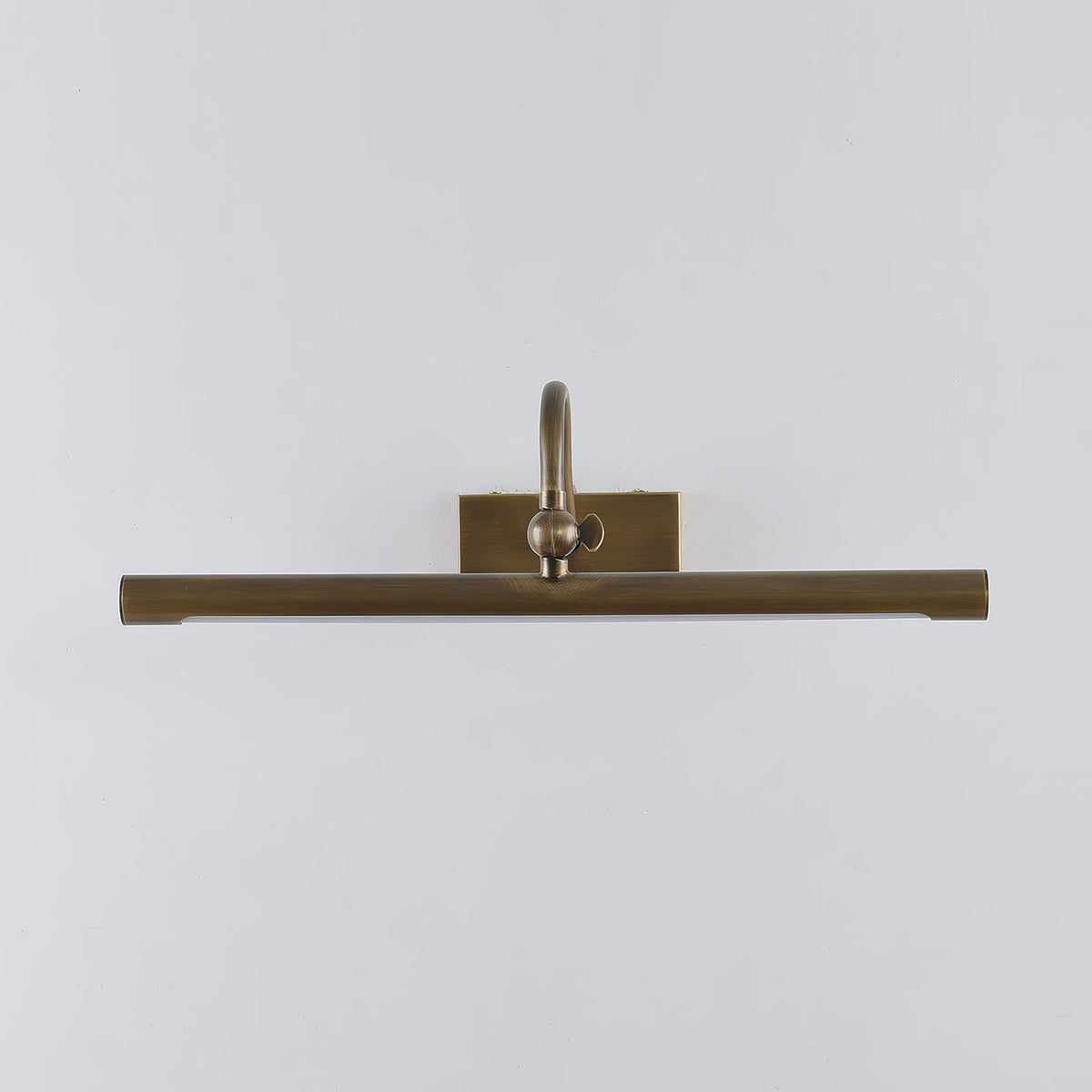 Dimensional drawing for the large Kingsbury wall sconce.