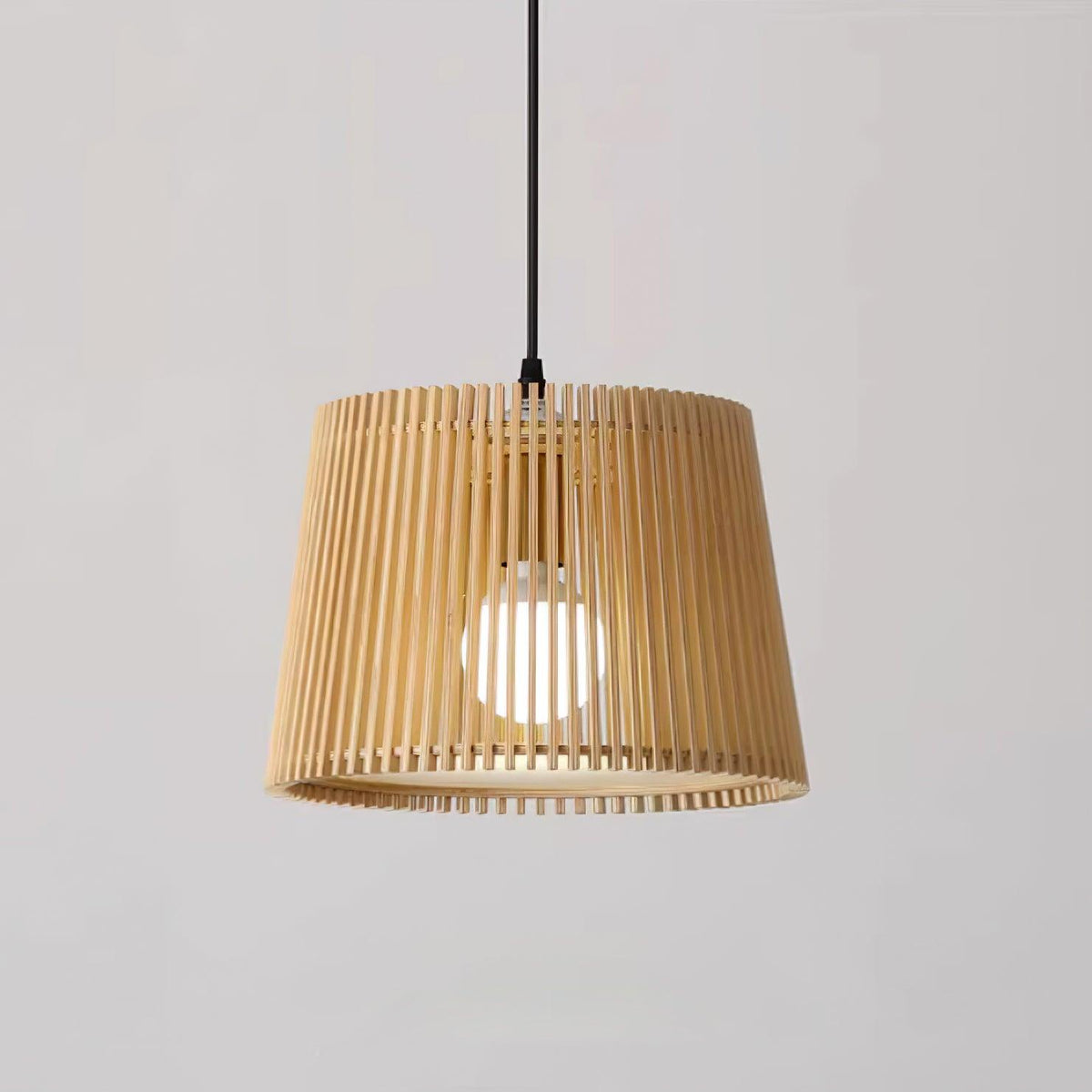 Zora Suspension