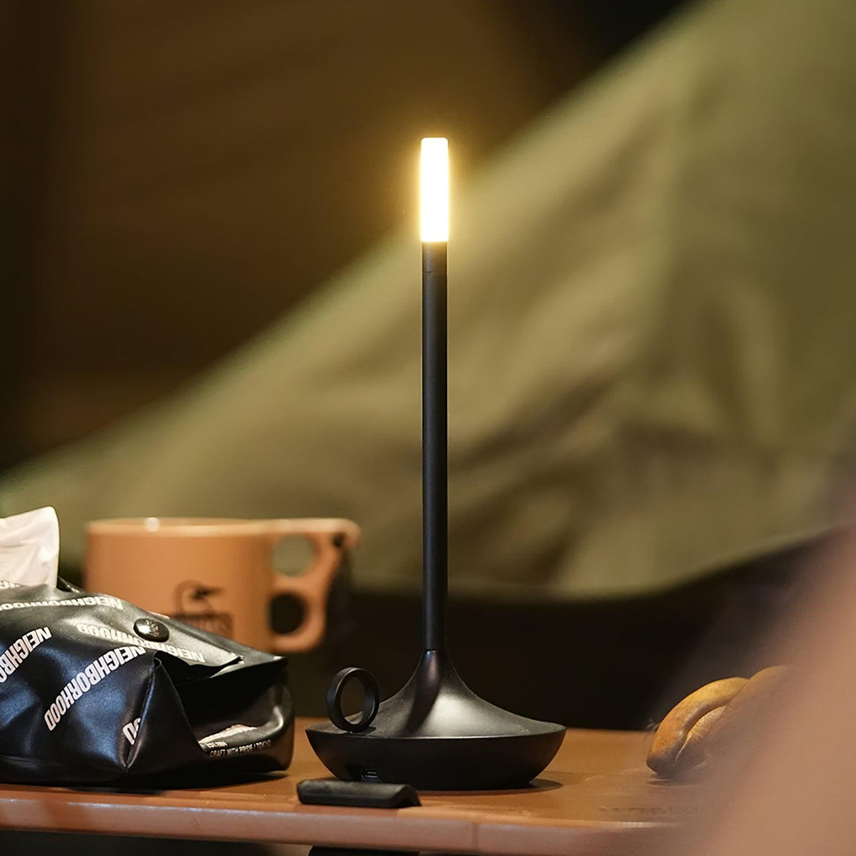Latin Lampe de Table