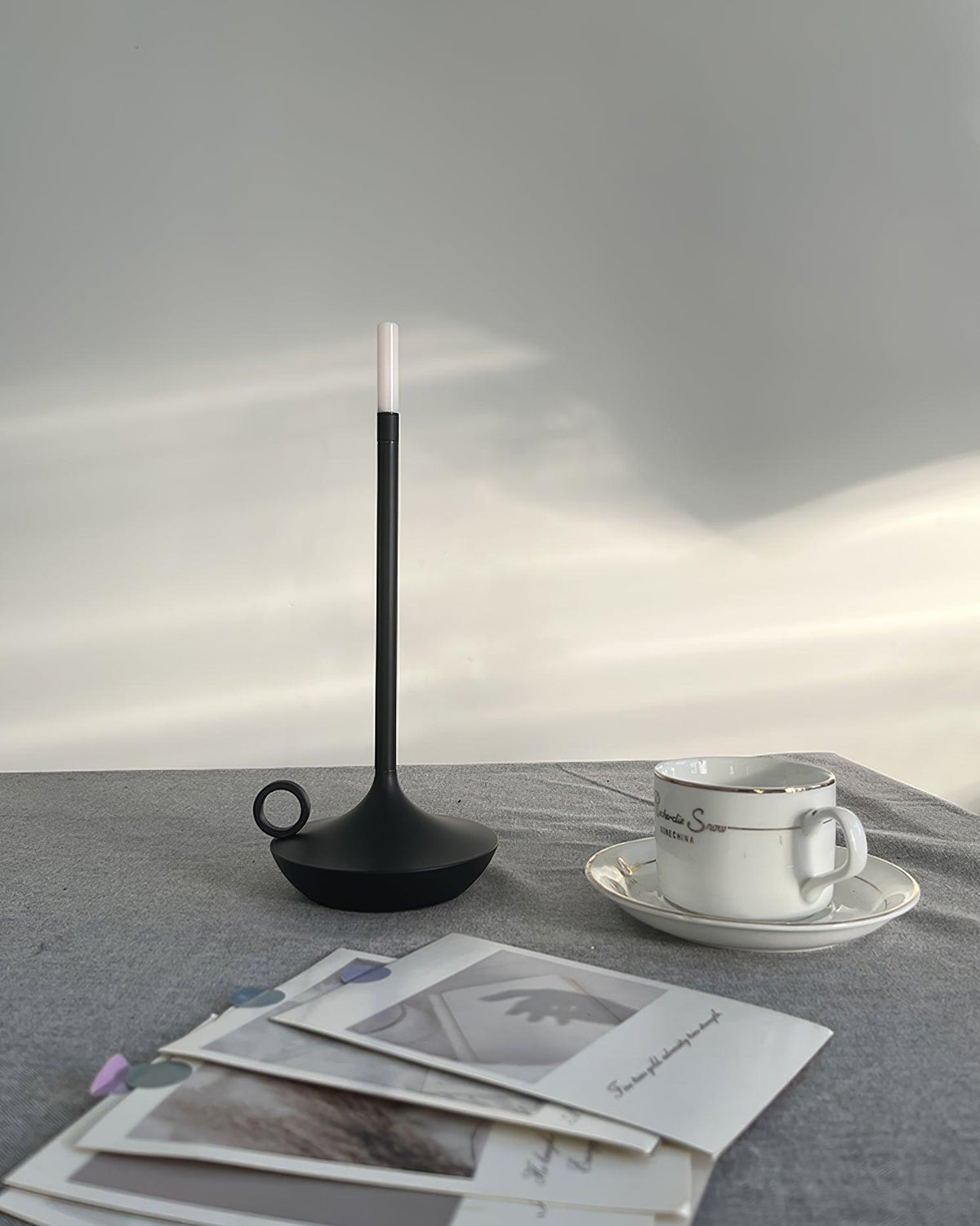 Latin Lampe de Table