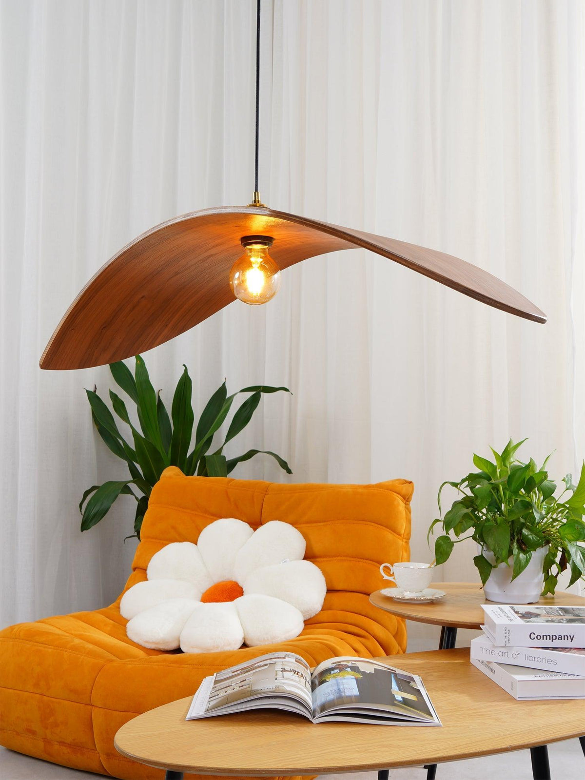 Caleia Suspension