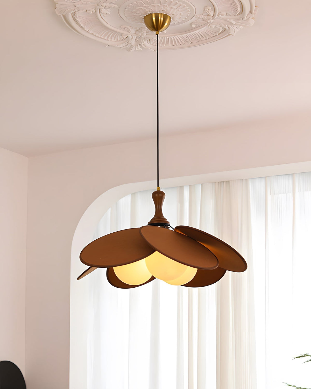 Cirinielle Suspension