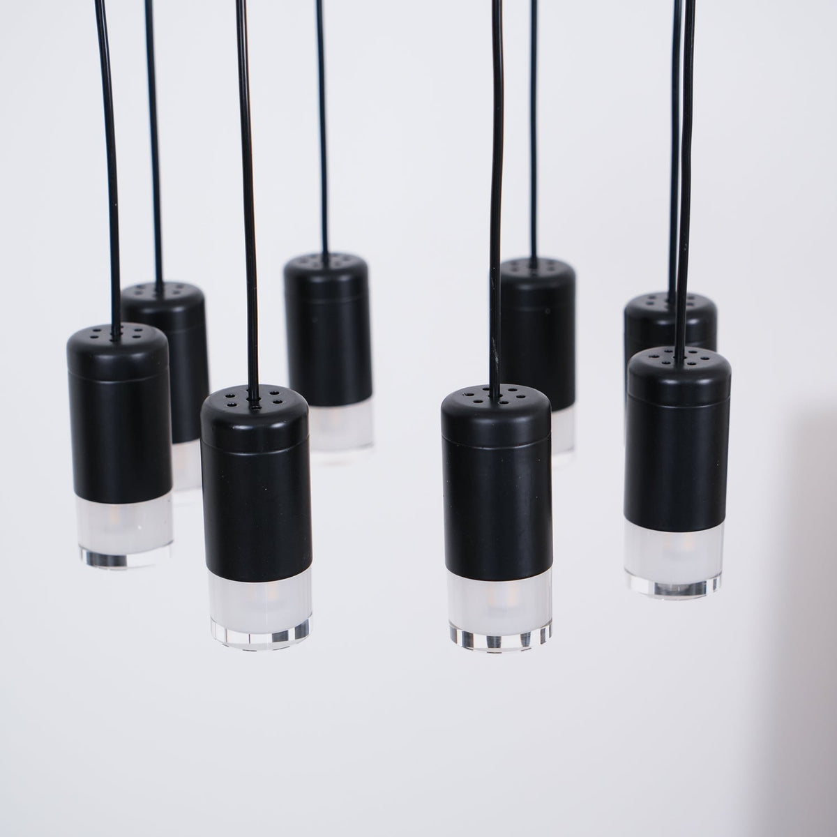 Soloris Lustre Lignes Noir Structure Métallique LED