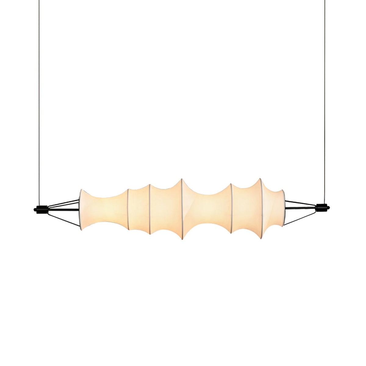 Teveris Suspension en Soie Élégance Artistique