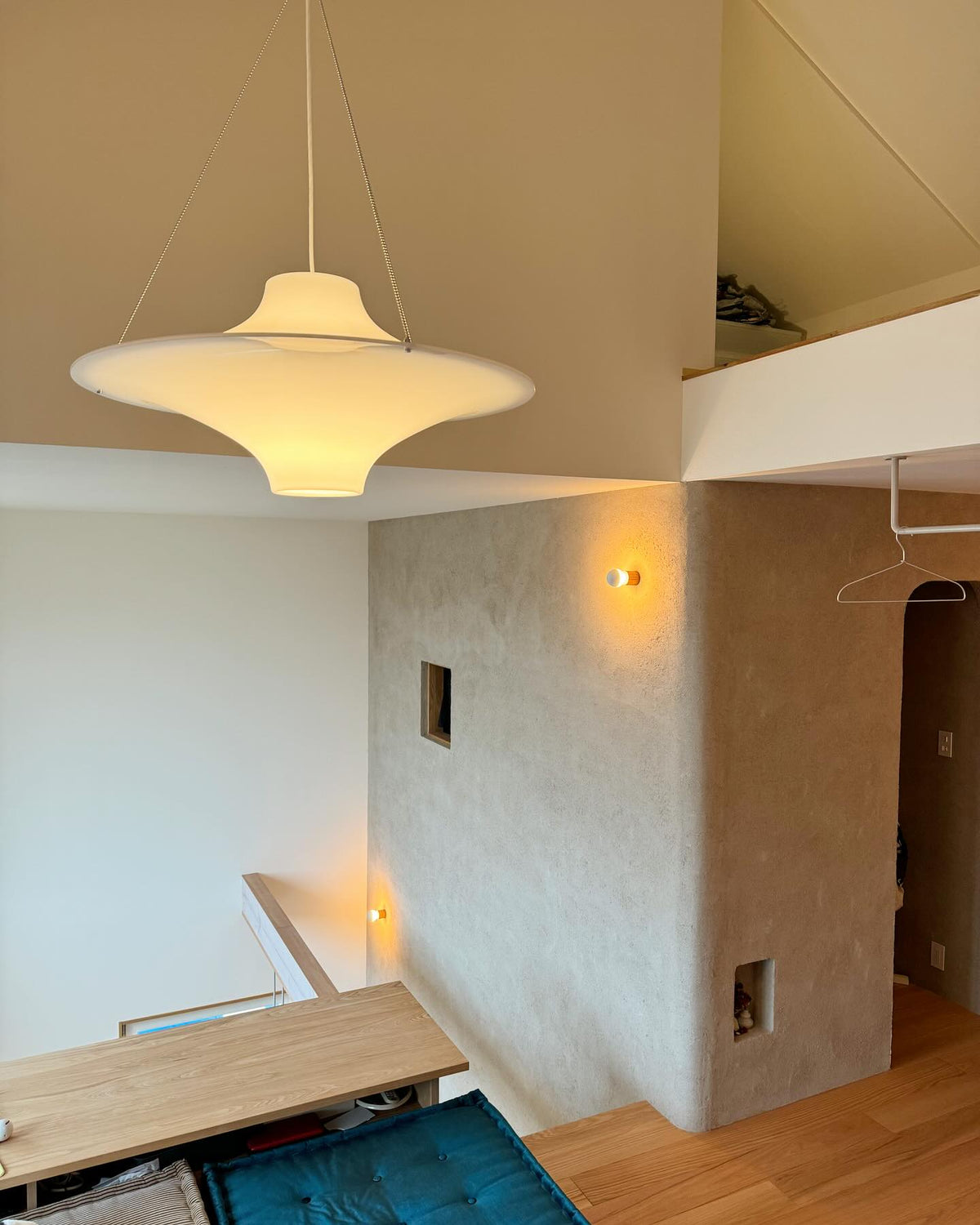 Morius Lampe Suspendue en Métal et Plastique à Créativité Individuelle