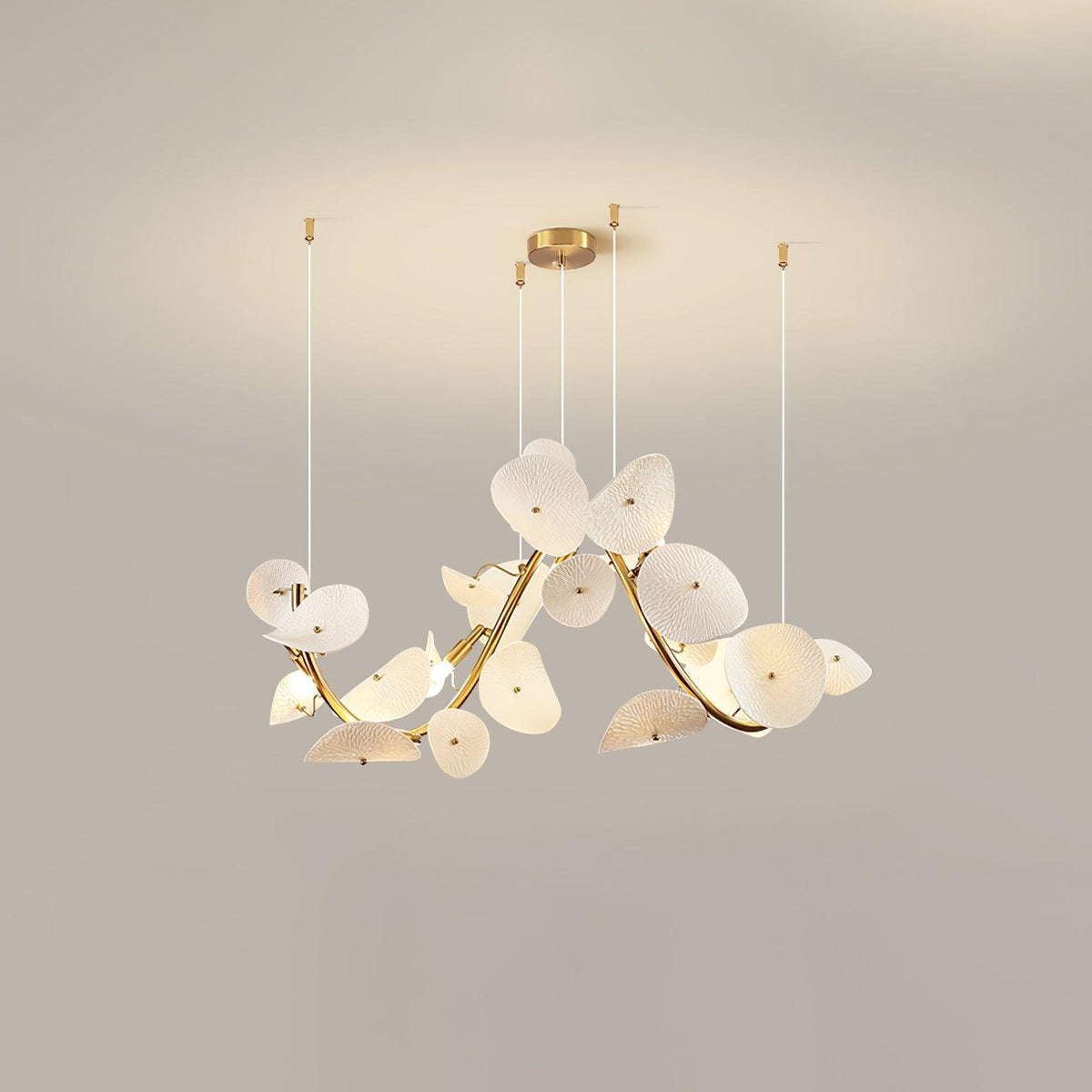 Pavaira Lustre en céramique à pétales d'élégance moderne