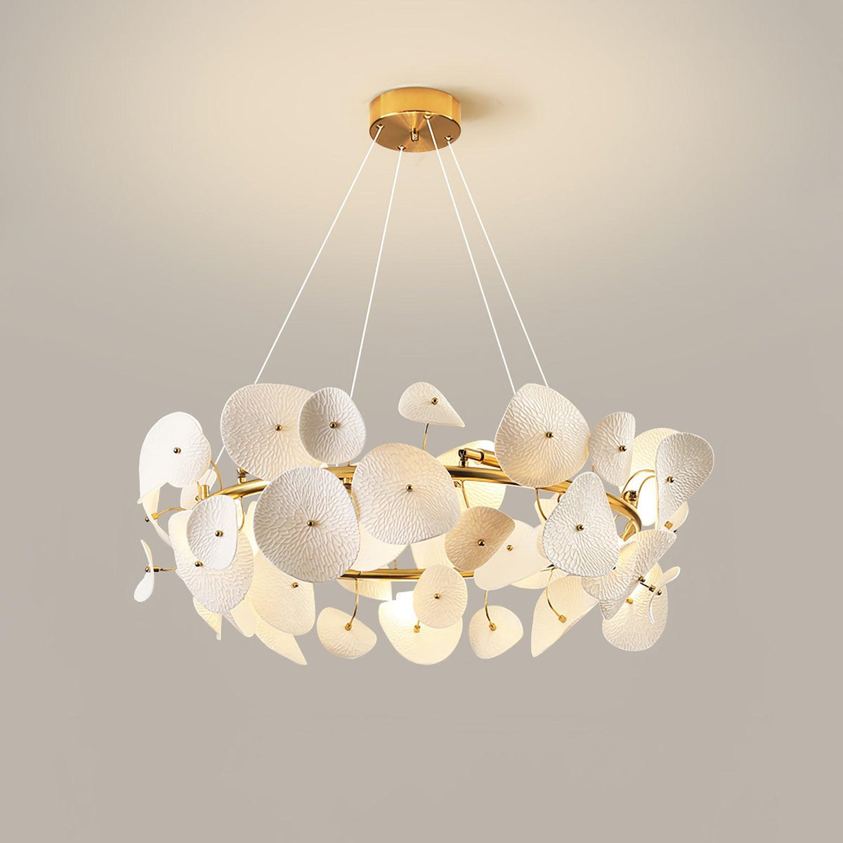 Pavaira Lustre en céramique à pétales d'élégance moderne