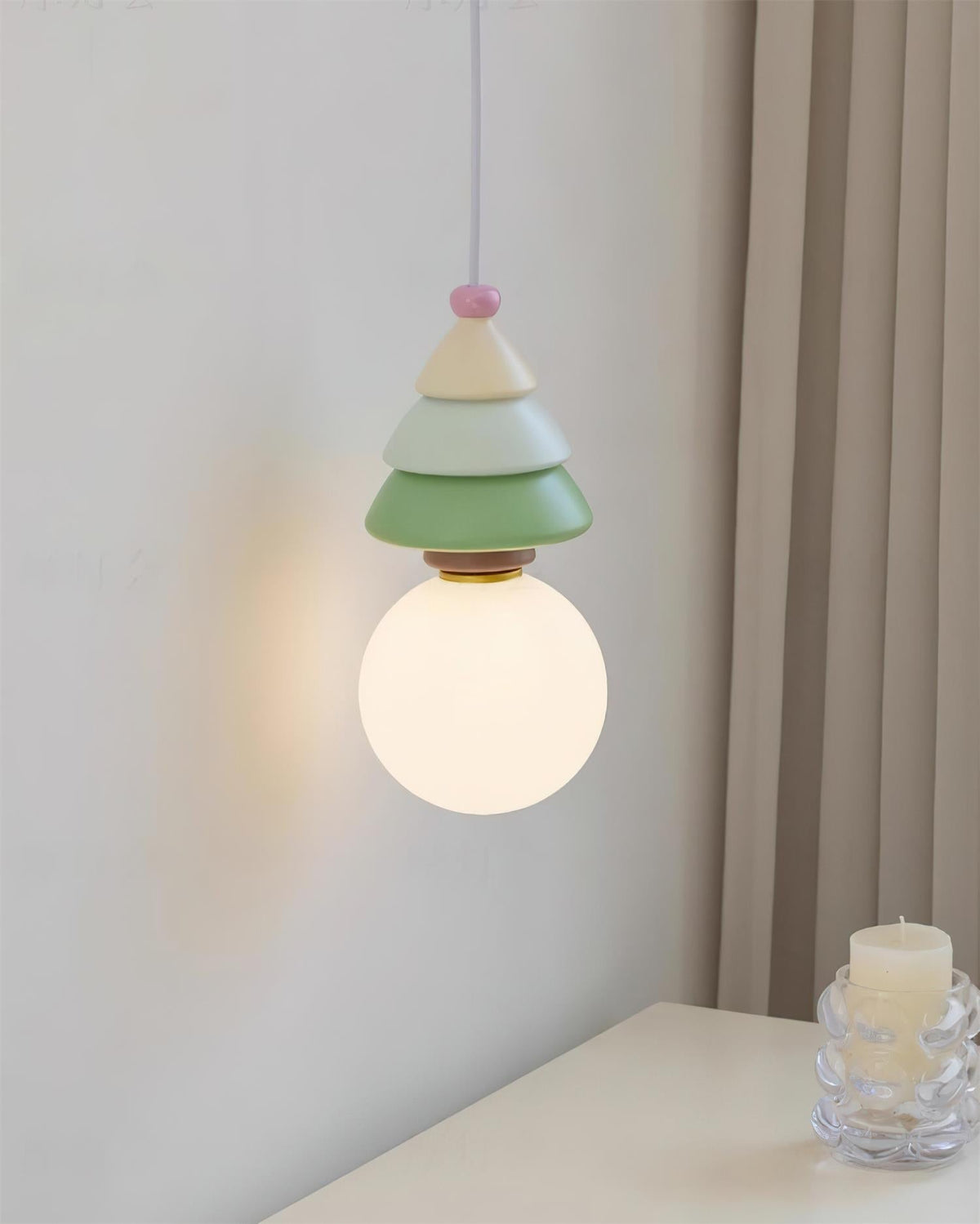 Riverise Suspension Globe