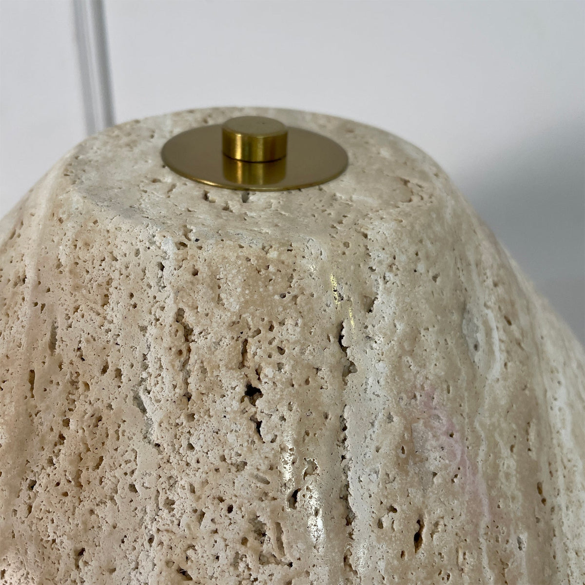 Dimensions of the Lydia Table Lamp displayed graphically.
