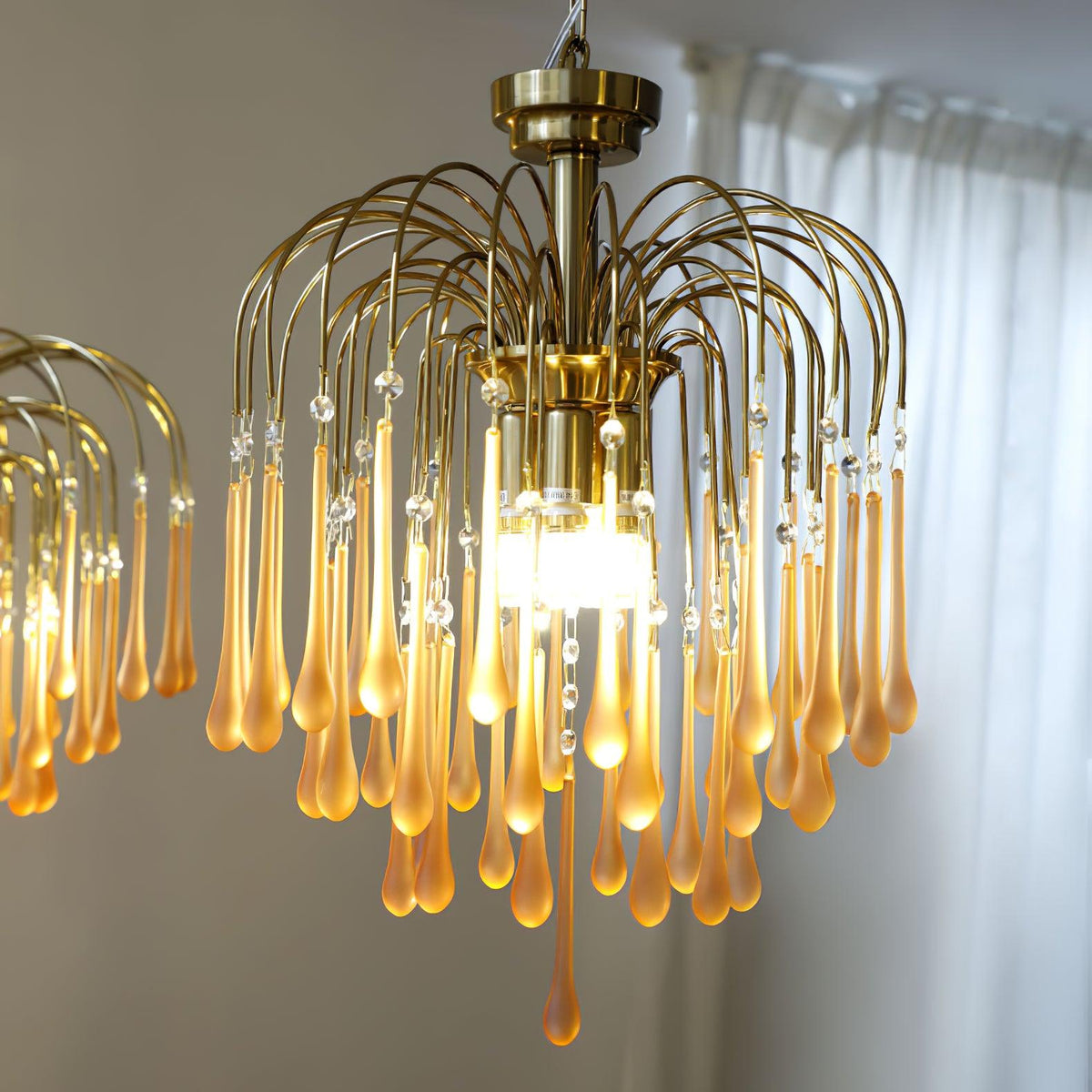 Arlora Lustre Bras Dorés et Cristal