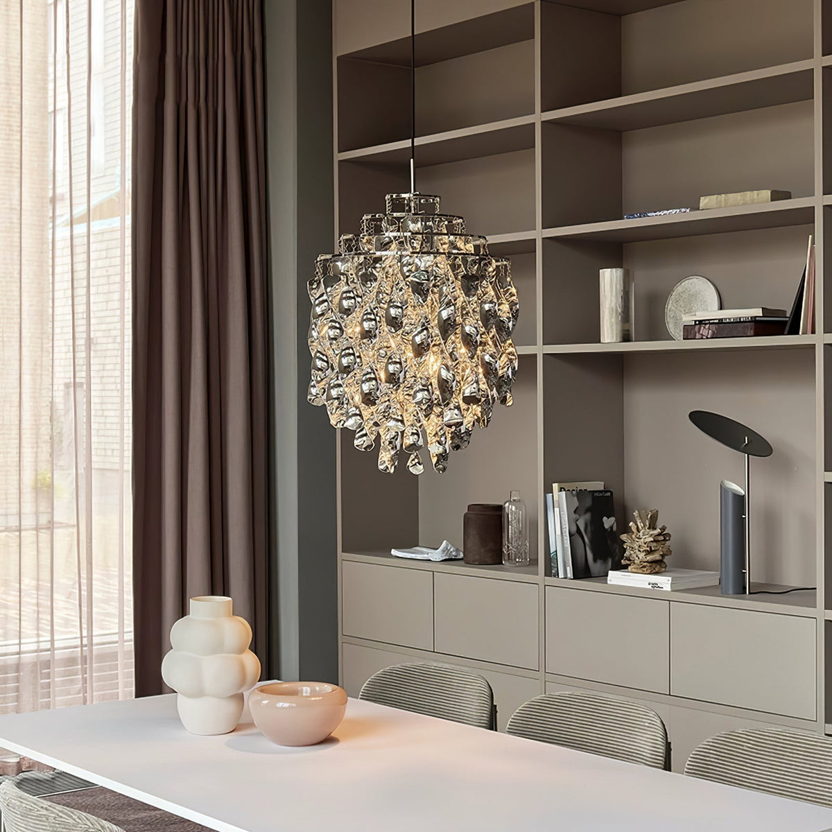 Perine Luxe Acrylique Lustre