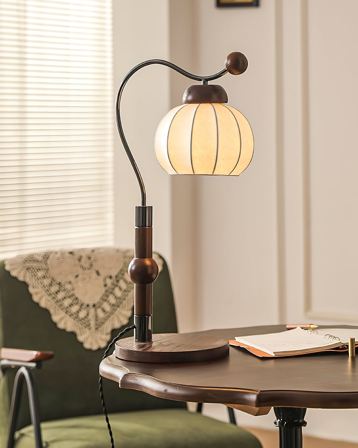 Irisius Lampe de Table