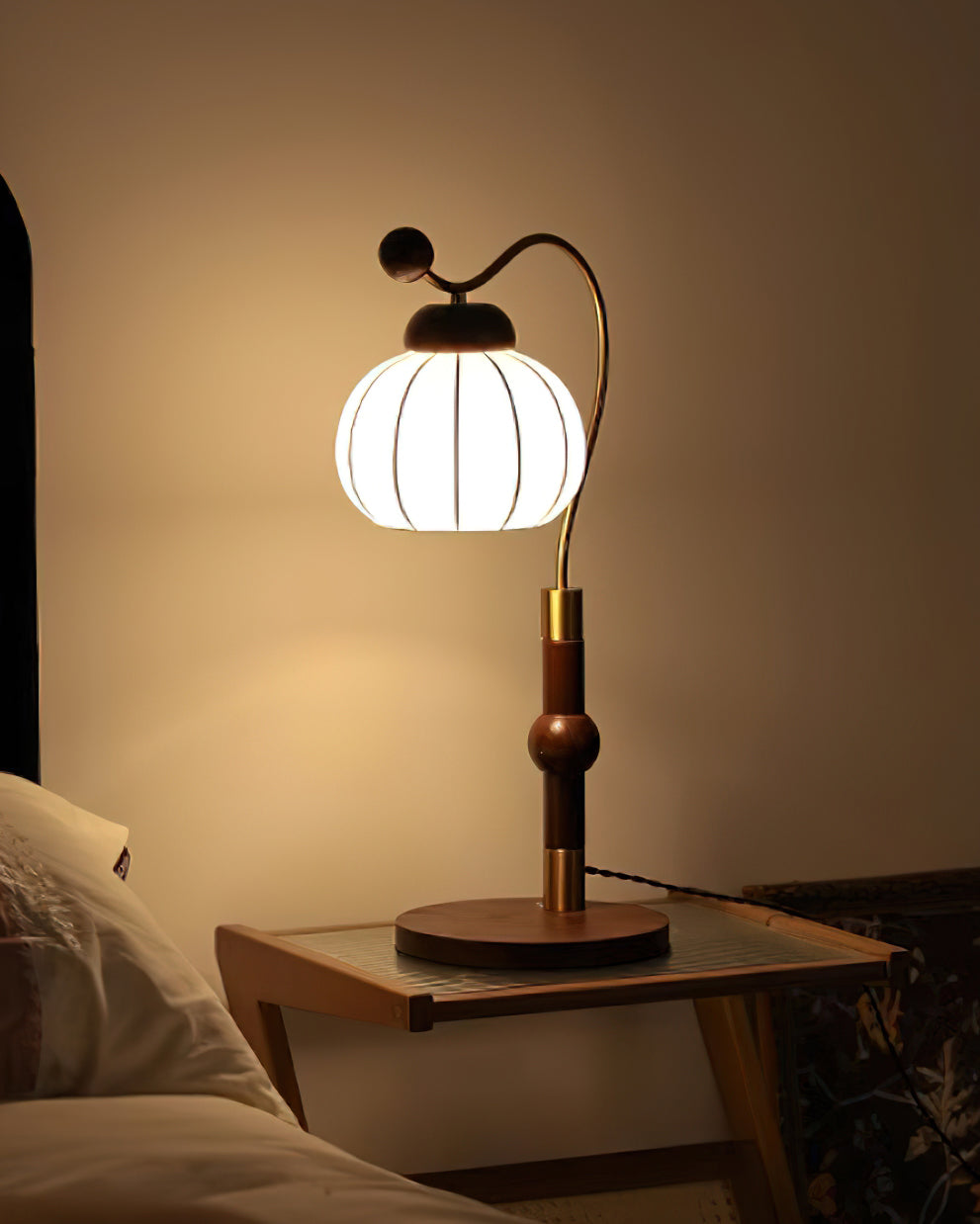 Irisius Lampe de Table