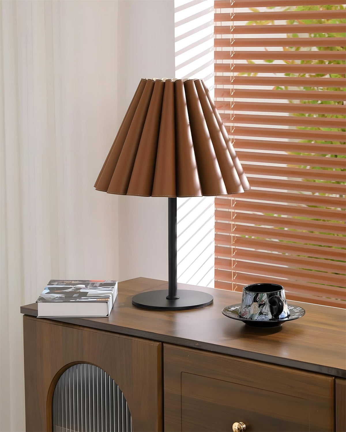 Laurel Applique de Table Pleat