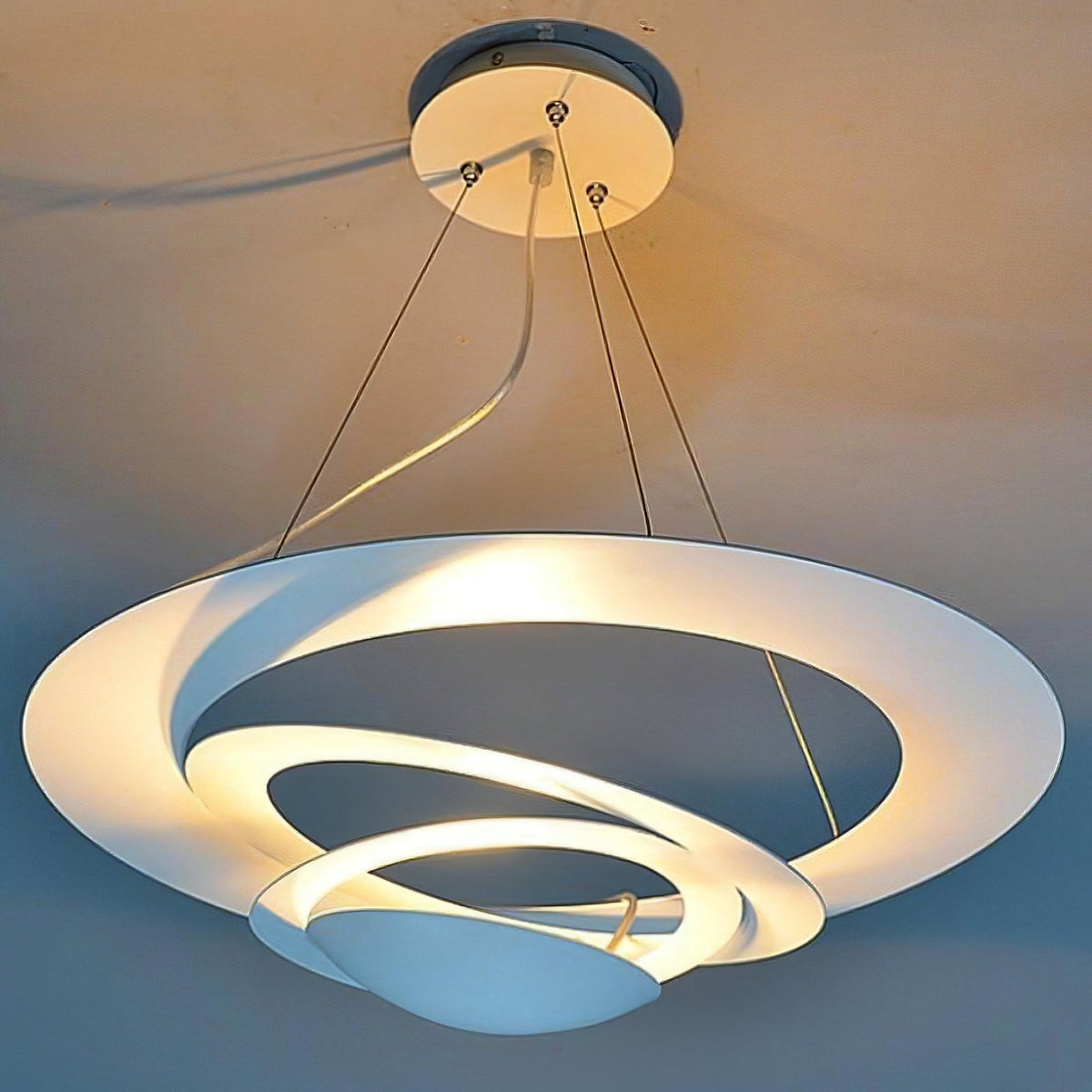 Maelys Suspension