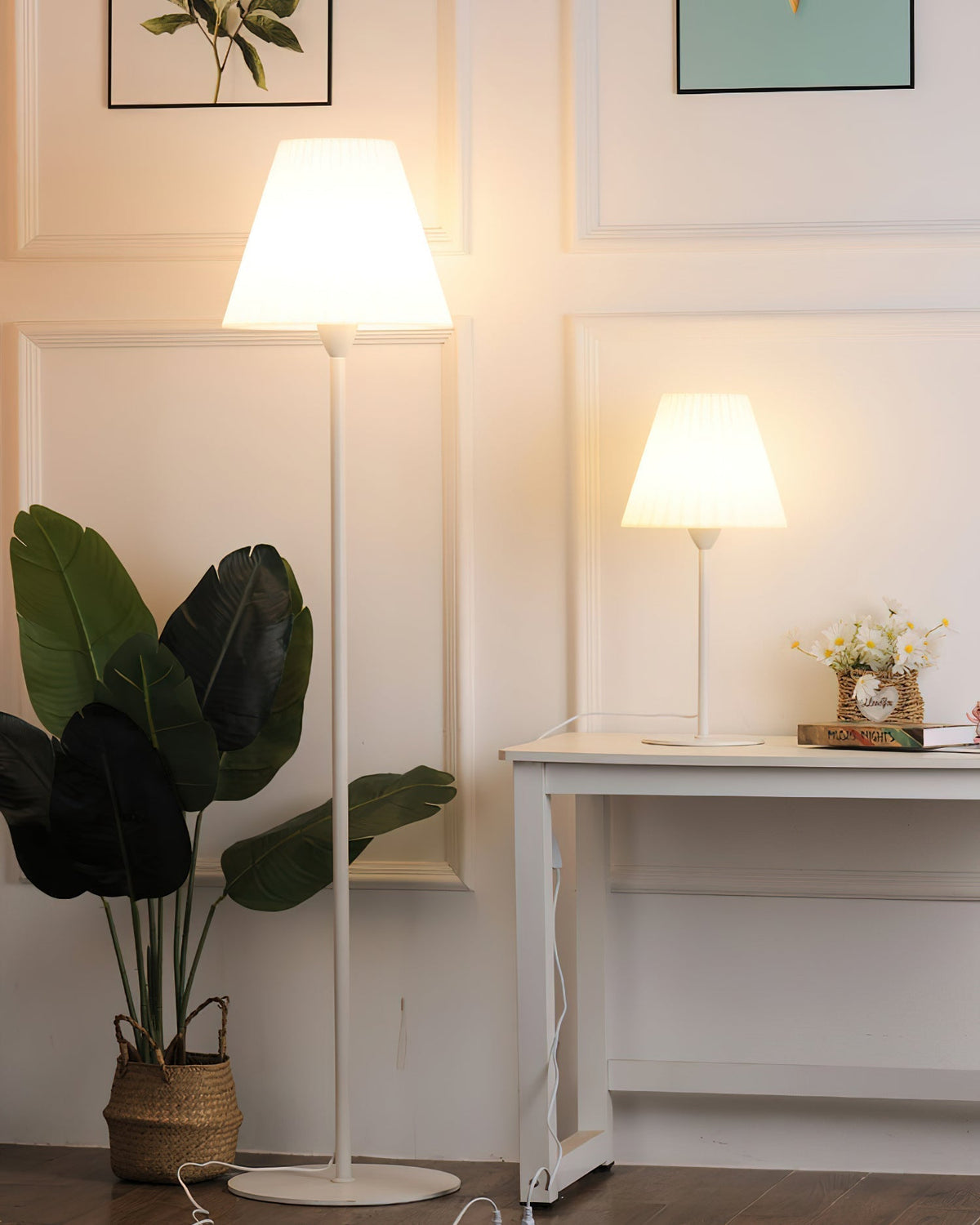 Pleaty Lampadaire