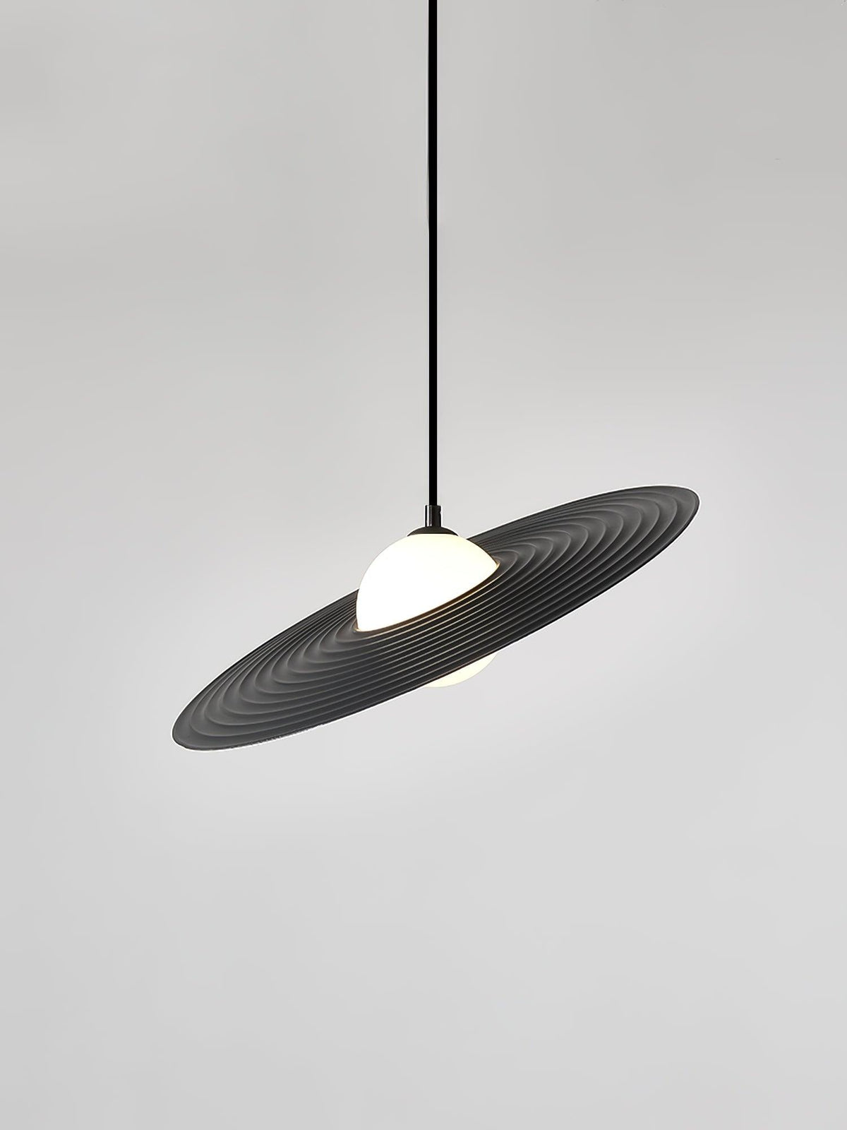Olvio Suspension en Plaque LED PE Blanche et Noire