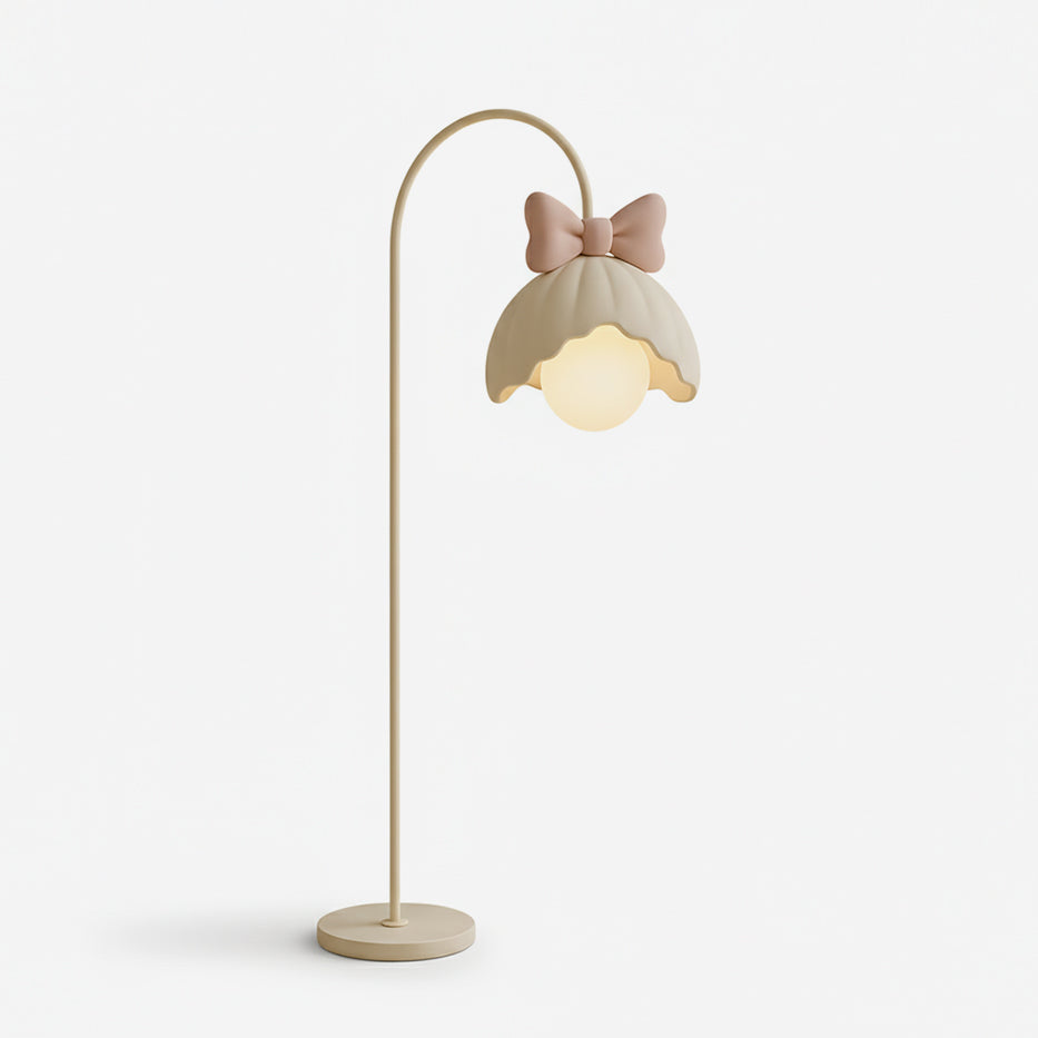 Mademoiselle Lampadaire