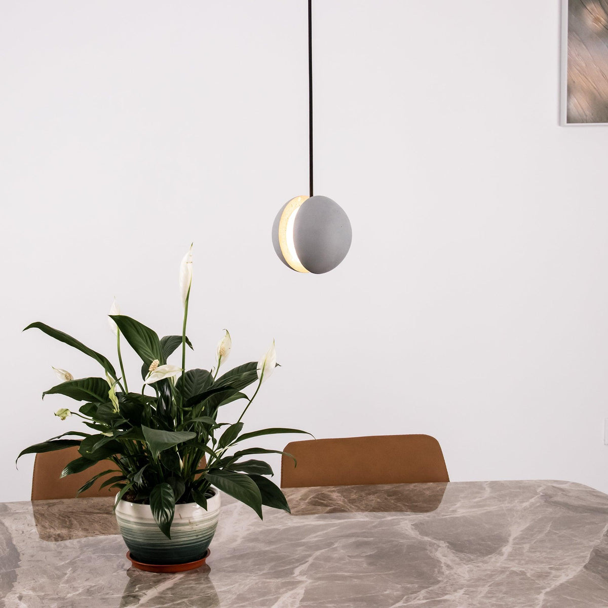 Finnetta Suspension Sphère en Béton Lune Minimaliste