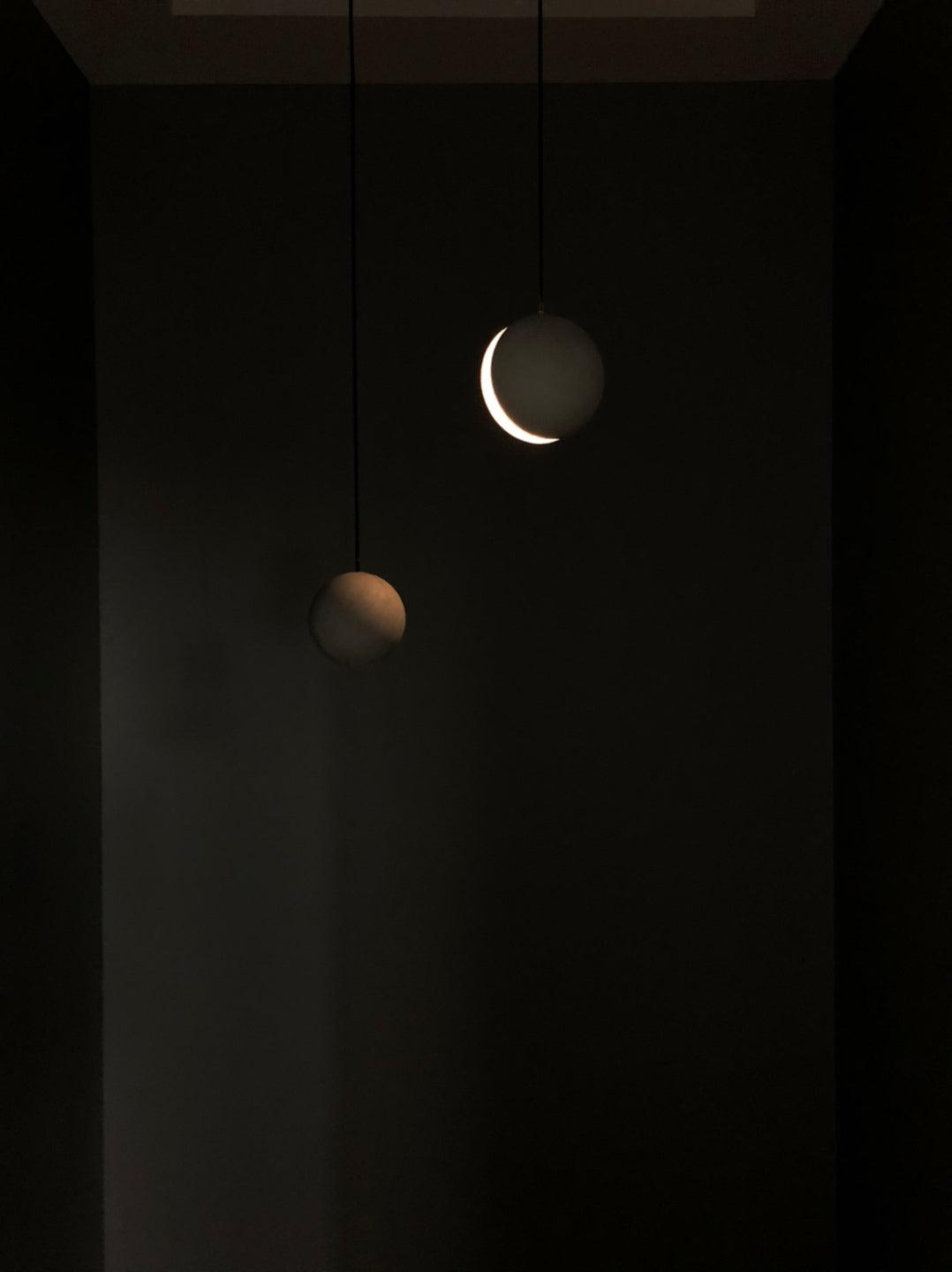 Finnetta Suspension Sphère en Béton Lune Minimaliste