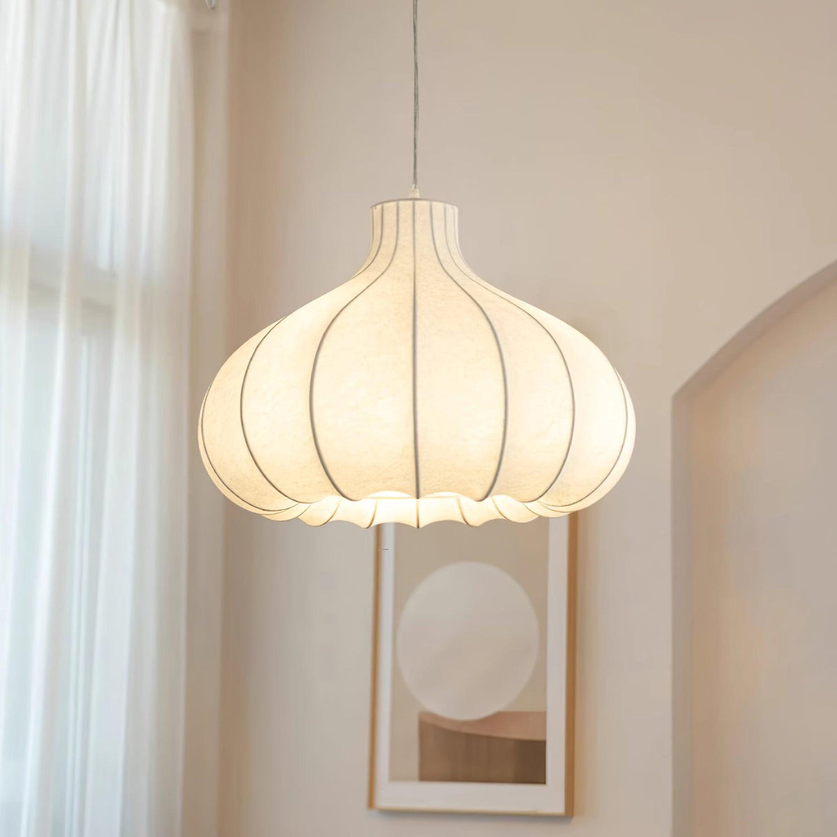 Pendant Light Silky Pleated Silk Shade White-Neutral Decor