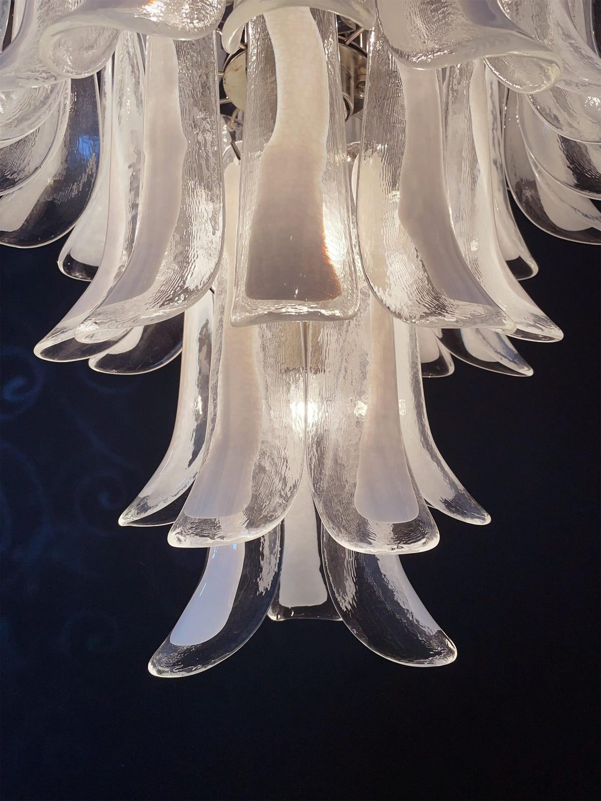 Alsorisra Lustre Postmoderne de Luxe en Verre Pétale