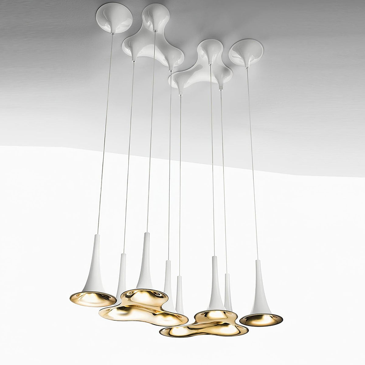 Iselessa Lampe suspendue en acrylique en forme de trompette contemporaine