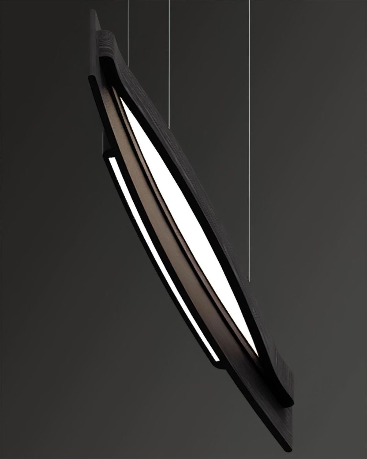 Elaelena Suspension