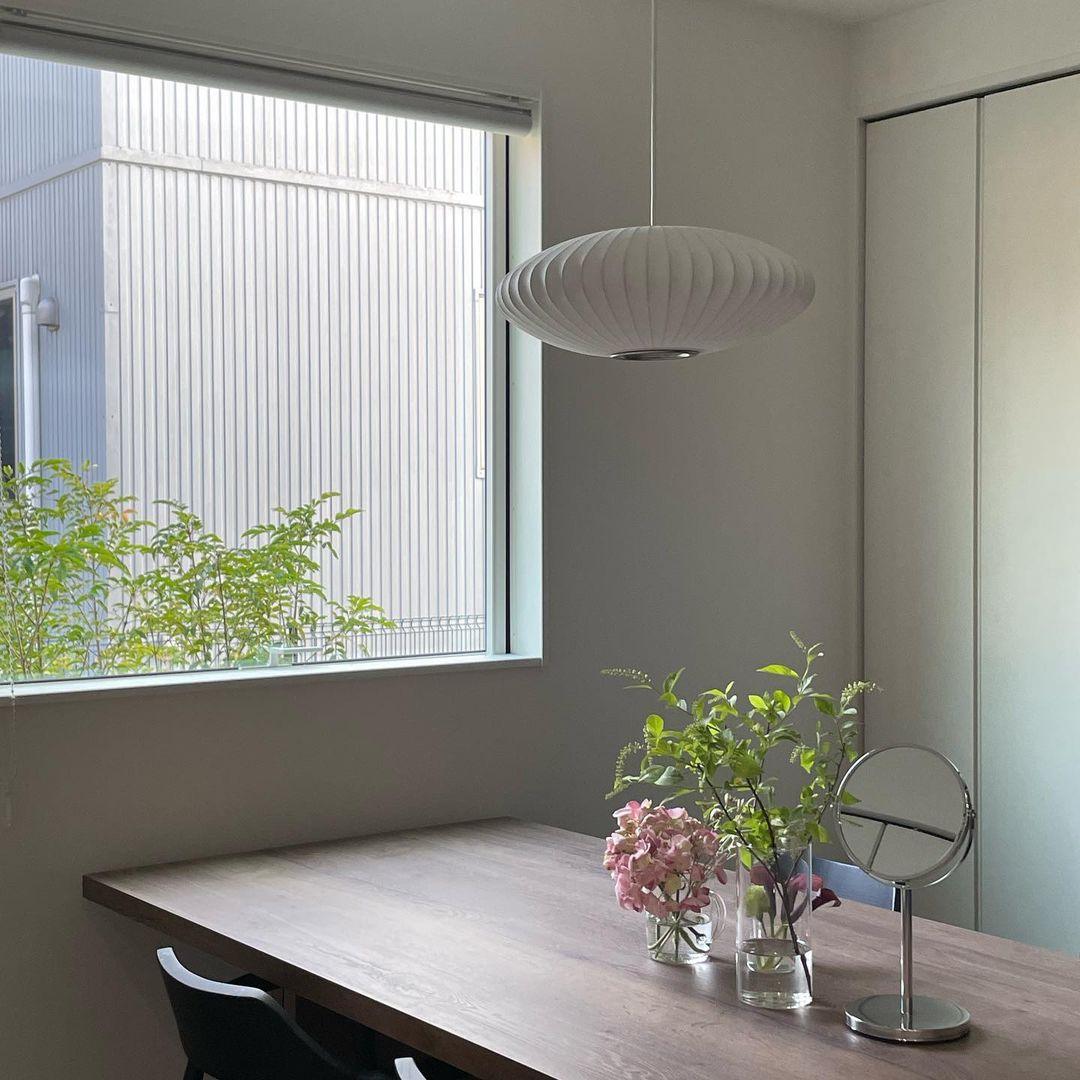 Alvaris White Modern Pendant Light-Neutral Decor