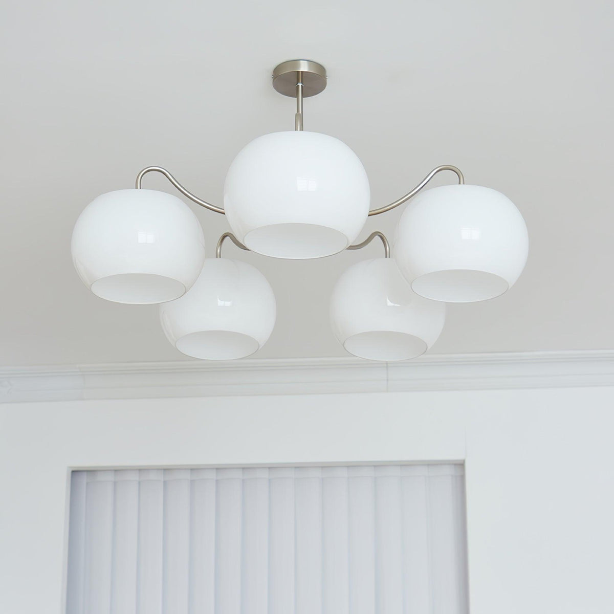 Orlaya Lustre White Glass Persimmon Shape