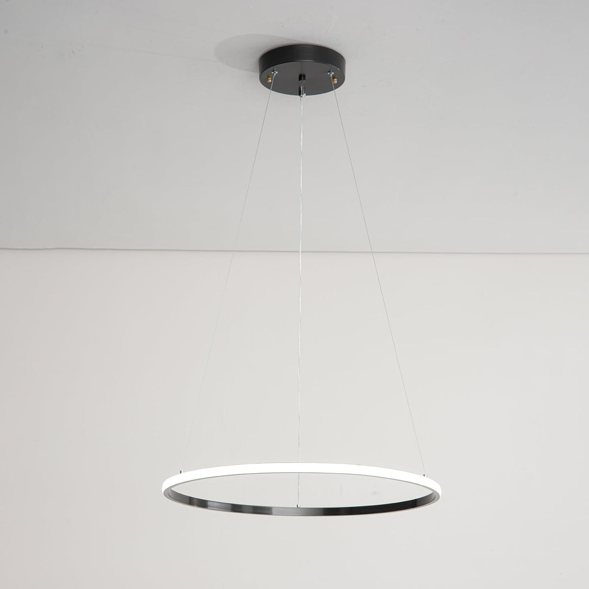 Mirene Lustre Anneaux Modernes Minimalistes en Laiton