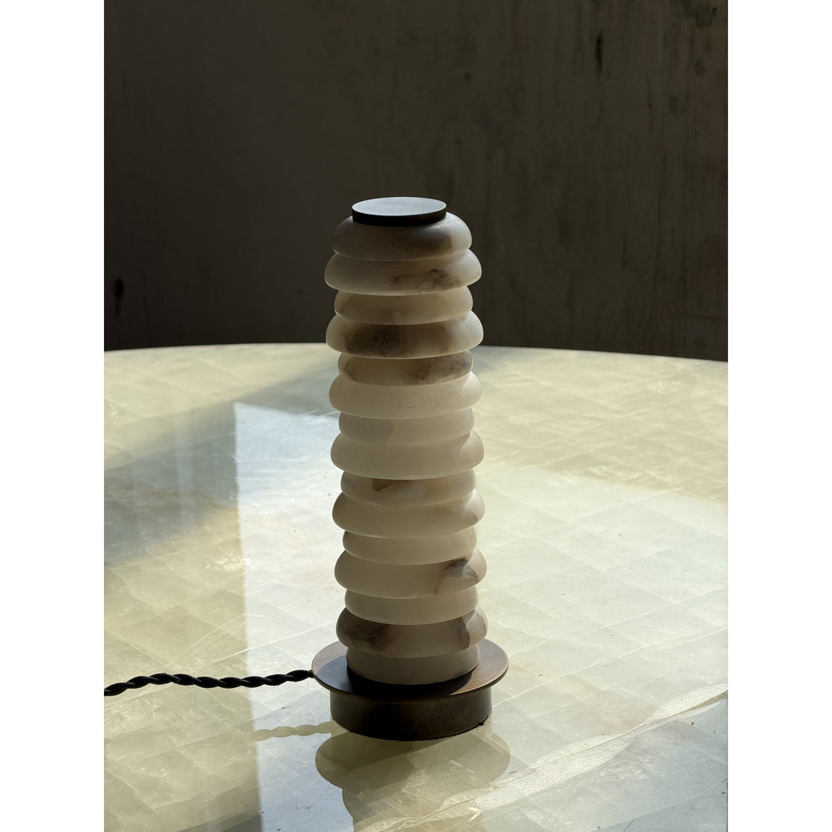 Albuira Lampe de Table en Albâtre