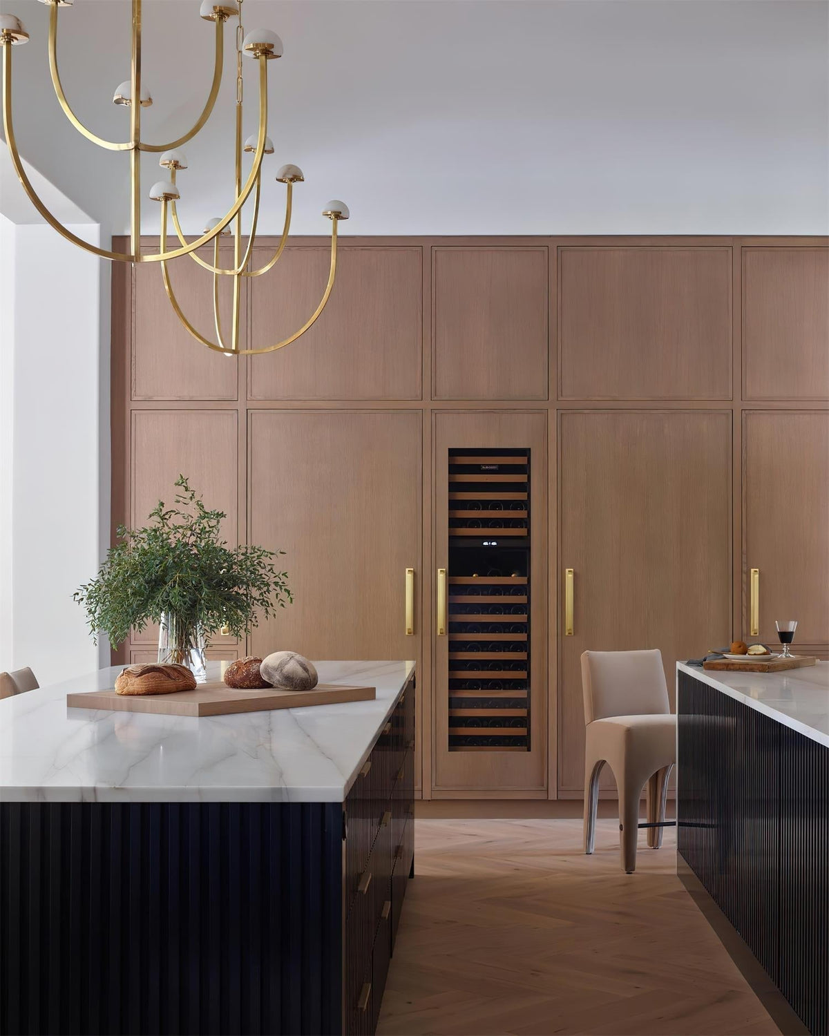Pedra Chandelier Alabaster Minimalist Arc Geometry-Neutral Decor