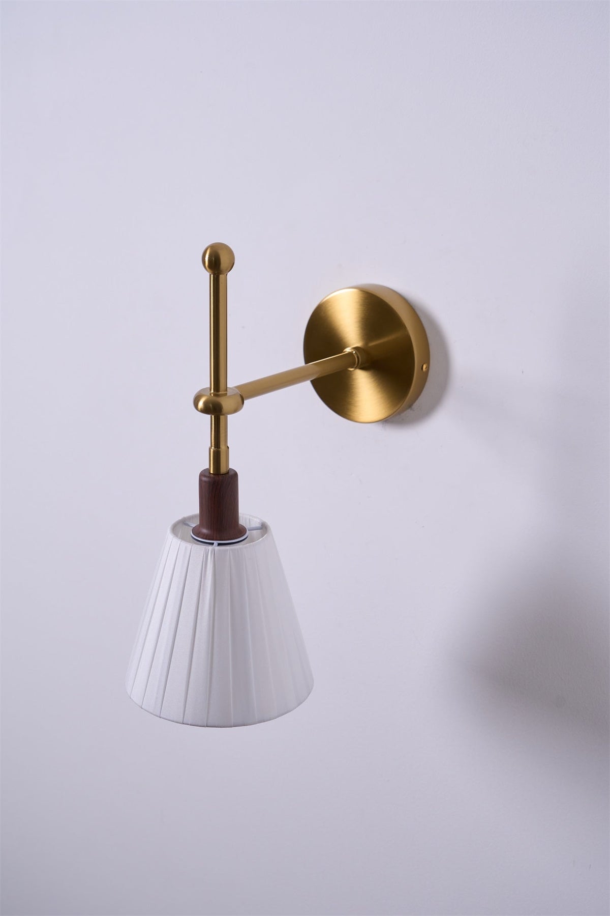 Cyrena Lampe Murale en Tissu Plissé Laiton