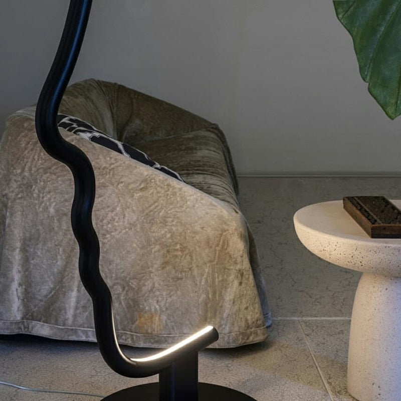 Ray Lampe sur pied Led visage de humain postmoderne pour la chambre
