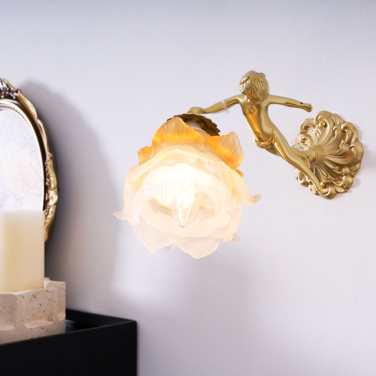 Aged Applique Murale en Verre Ange Volant