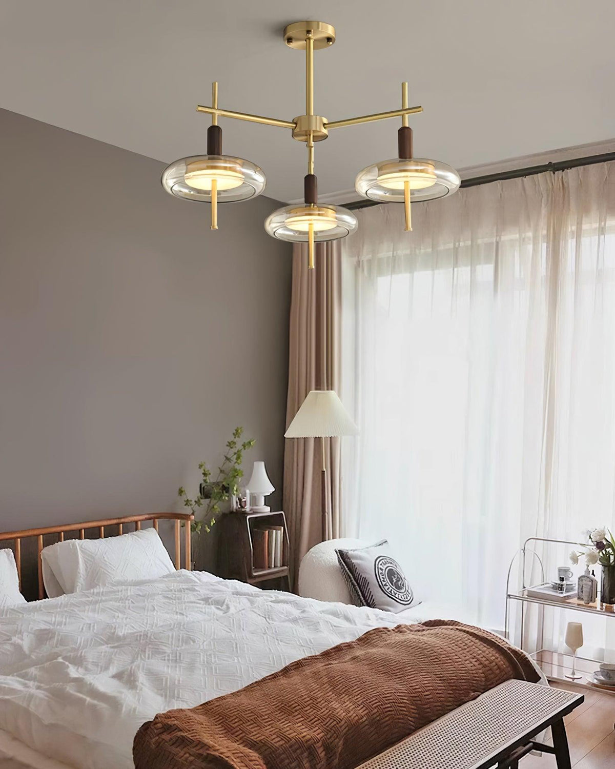 Renelora Lustre